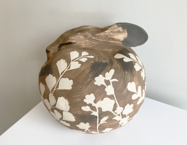 Stoneware Hare (2022 Range Preorder) - Image 2